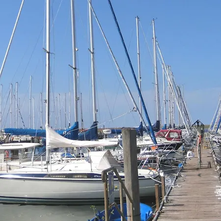 Apartment Marina Seeraeuber *